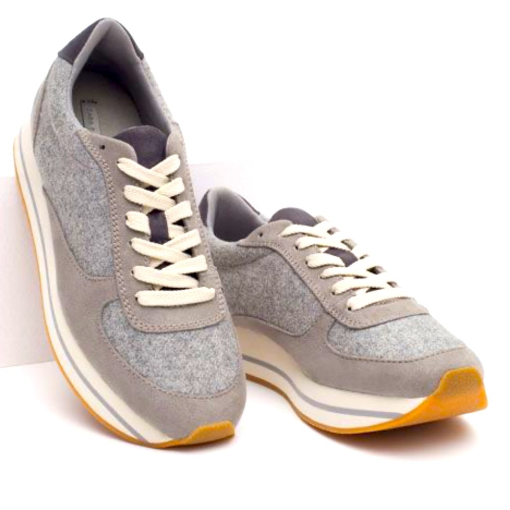 Zara Women’s Grey and Tan Sneakers
